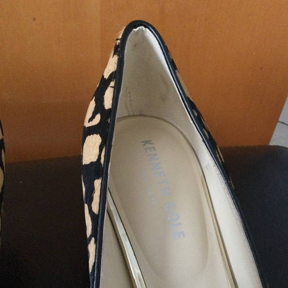 Kenneth Cole New York Riley 50 Pump Size:9 MED - Picture 11 of 11